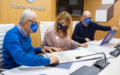 El Economato Resurgir recibe el apoyo del Puerto en su compromiso de ayudar a las familias más empobrecidas de Huelva