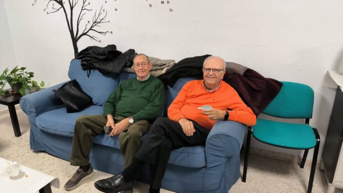 merienda con voluntarios y equipo